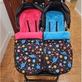 Saco Mountain Buggy gemelar invierno estampado planetas